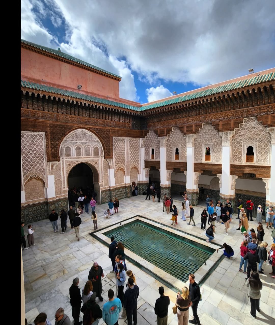 Tour de 4 días de Marrakech a Fez via desierto del Sahara y Ouzina